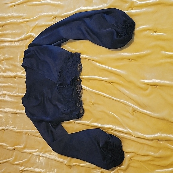 Nasty Gal black silky lace long sleeve crop top. Women's size 2. - Picture 1 of 4